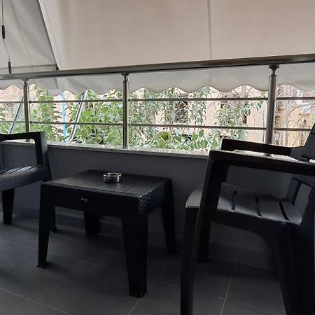 Beni 'S Apartments ซารานเดอ ภายนอก รูปภาพ